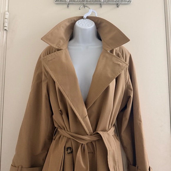 H&M Elegant Camel Trench Coat - Picture 2 of 8